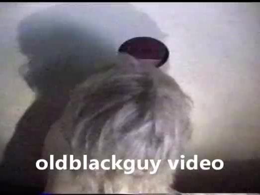 Oldblackguy takes gloria to the gloryhole