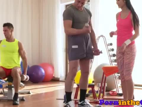 Gym babe pussyfucked while sucking cock