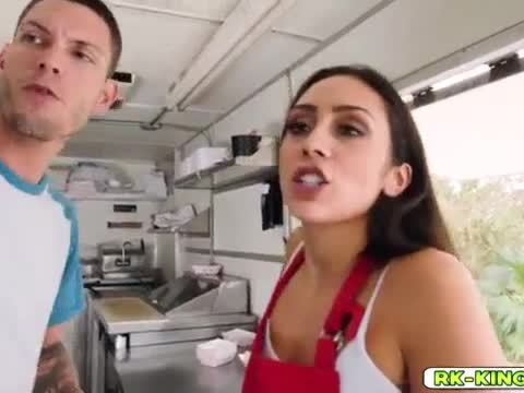 Tyler sneakily licked Lillys wet pussy