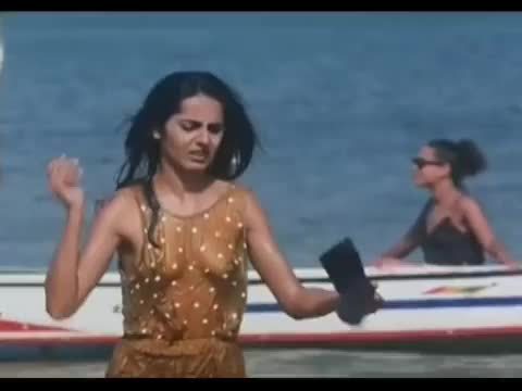 Indian Actress Kitu Gidwani Topless In French Movie Black