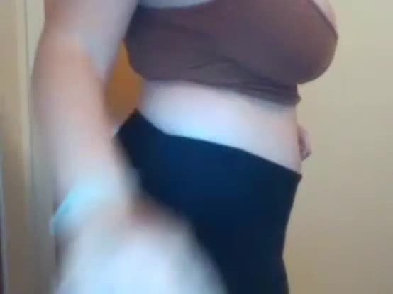 BBW showing big tits webcam