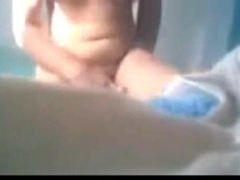 Bathroom girl masturbating part 2