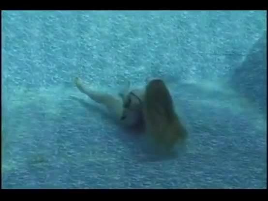 Mermaid Maggie Underwater