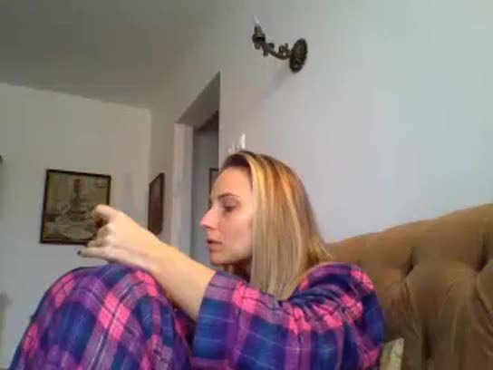 Rosca Maria din Braila face videochat