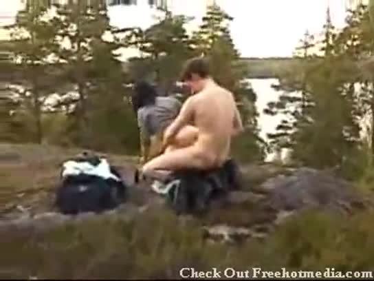 Outdoor sex video couple fucking