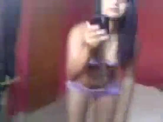 Novinha gostosa em 18 minutos de muita sensualidade