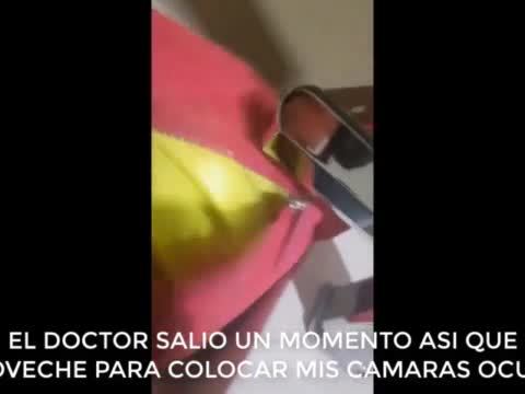 ME FOLLO A DOCTOR MEXICANO EN SU CONSULTORIO