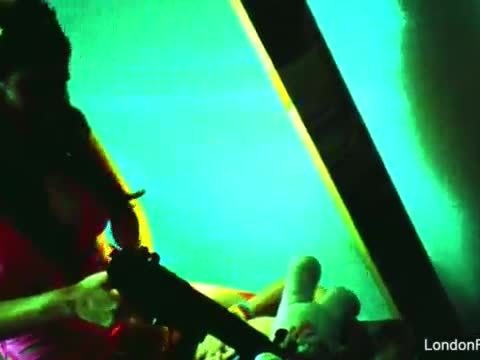 London Keyes and Madison Play With Candy